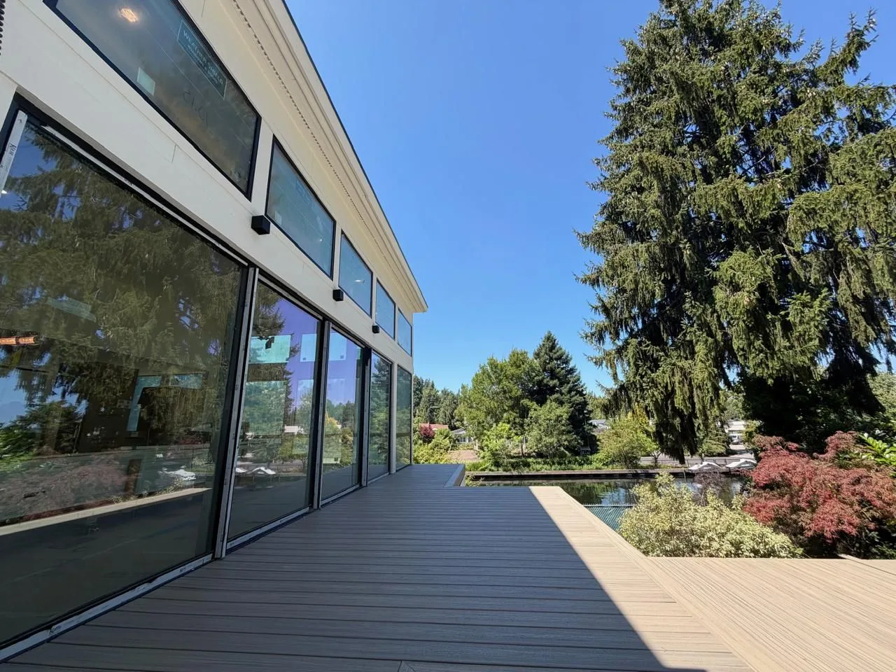 Hunts Point Waterfront New-Build